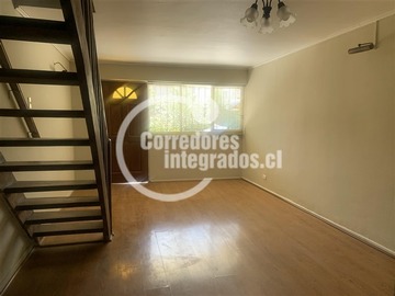 Venta / Departamento / La Reina