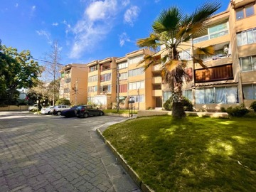 Venta / Departamento / La Reina