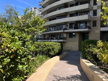 Venta / Departamento / La Reina