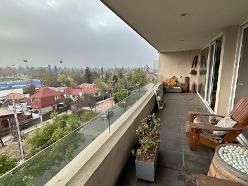 Venta / Departamento / La Reina