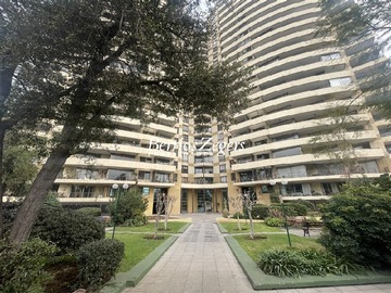 Venta / Departamento / La Reina