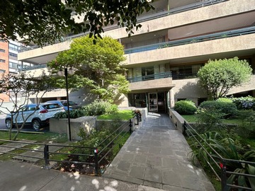 Venta / Departamento / Las Condes