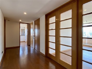 Venta / Departamento / Las Condes