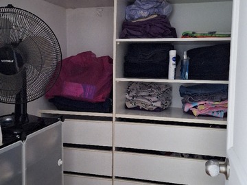 SEGUNDO WALKING CLOSET