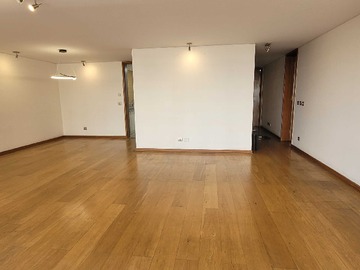 Venta / Departamento / Las Condes