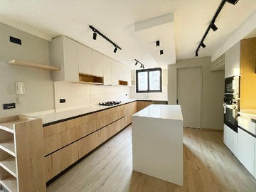 Venta / Departamento / Las Condes