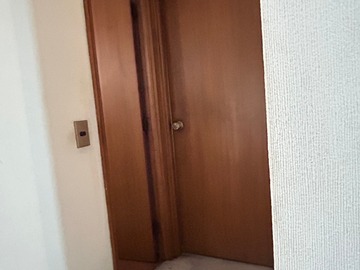 Acceso pieza servicio