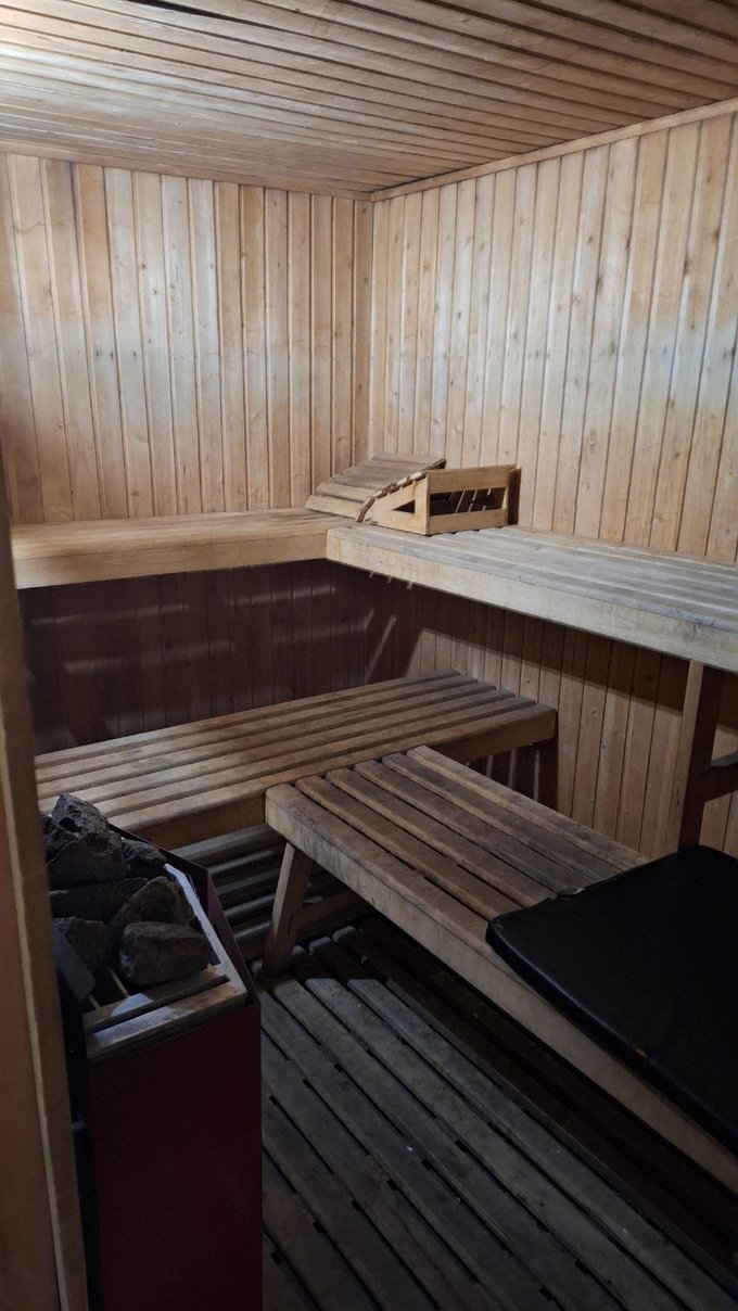 SAUNA