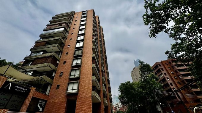 Vista lateral 1 edificio