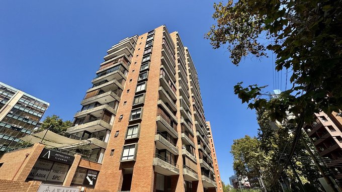 Vista lateral 1 edificio