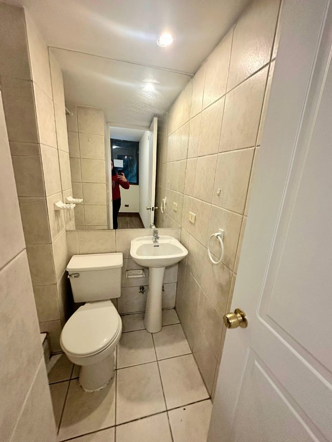 Baño visita