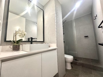 Venta / Departamento / Lo Barnechea