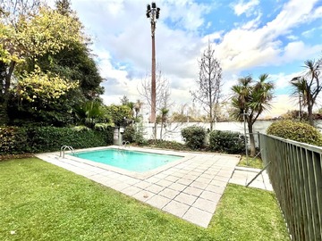 Venta / Departamento / Lo Barnechea