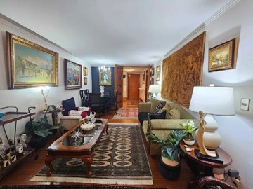 Venta / Departamento / Lo Barnechea