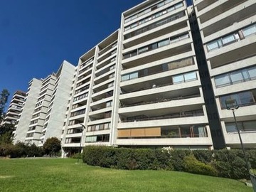 Venta / Departamento / Lo Barnechea