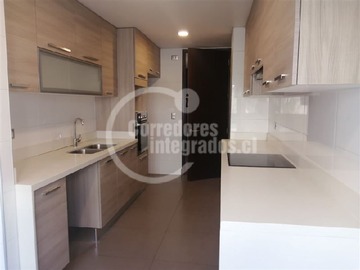 Venta / Departamento / Lo Barnechea