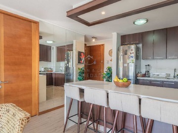 Venta / Departamento / Lo Barnechea