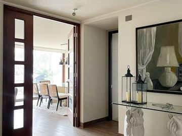 Venta / Departamento / Lo Barnechea