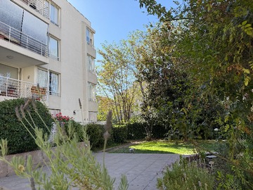 Venta / Departamento / Lo Barnechea