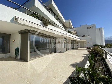 Venta / Departamento / Lo Barnechea