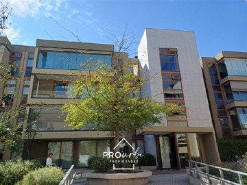 Venta / Departamento / Lo Barnechea