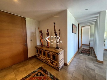 Venta / Departamento / Lo Barnechea