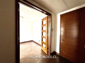 Venta / Departamento / Lo Barnechea