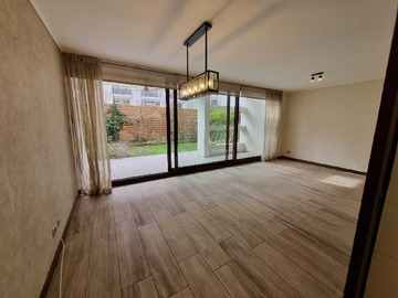 Venta / Departamento / Lo Barnechea