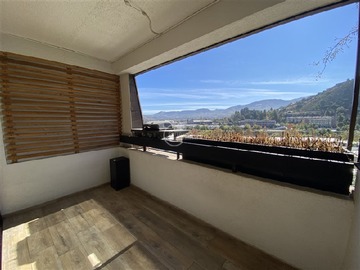 Venta / Departamento / Lo Barnechea