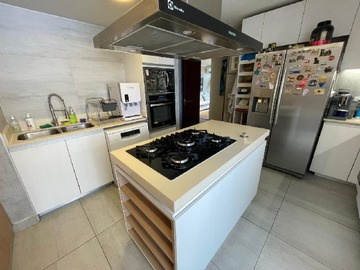 Venta / Departamento / Lo Barnechea