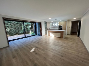 Venta / Departamento / Lo Barnechea