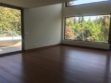 Venta / Departamento / Lo Barnechea