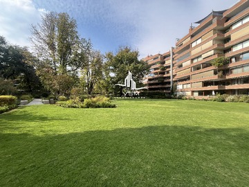 Venta / Departamento / Lo Barnechea