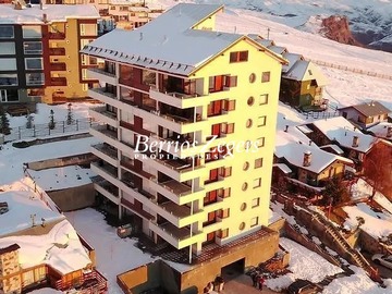 Venta / Departamento / Lo Barnechea