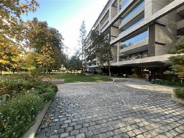 Venta / Departamento / Lo Barnechea