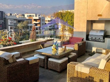 Venta / Departamento / Lo Barnechea