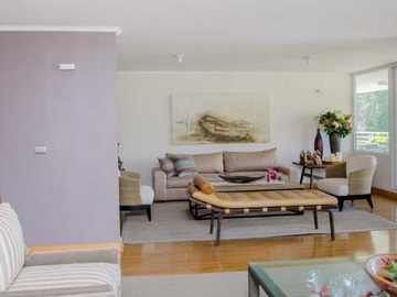 Venta / Departamento / Lo Barnechea