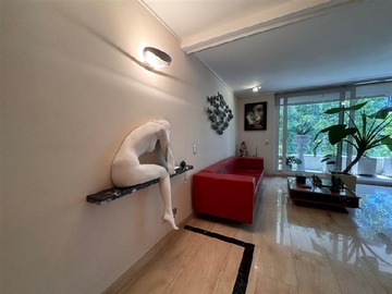 Venta / Departamento / Lo Barnechea