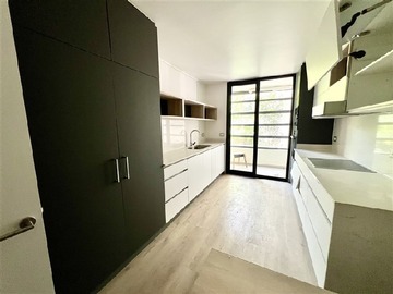 Venta / Departamento / Lo Barnechea