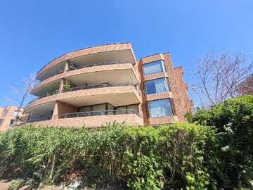 Venta / Departamento / Lo Barnechea