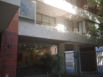 Venta / Departamento / Lo Barnechea