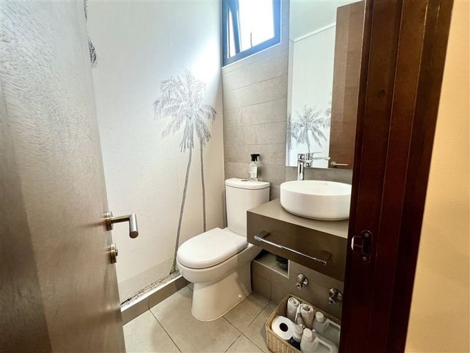 Baño de Visita