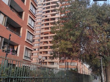 Venta / Departamento / Macul