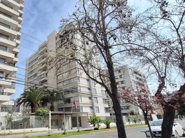 Venta / Departamento / Macul