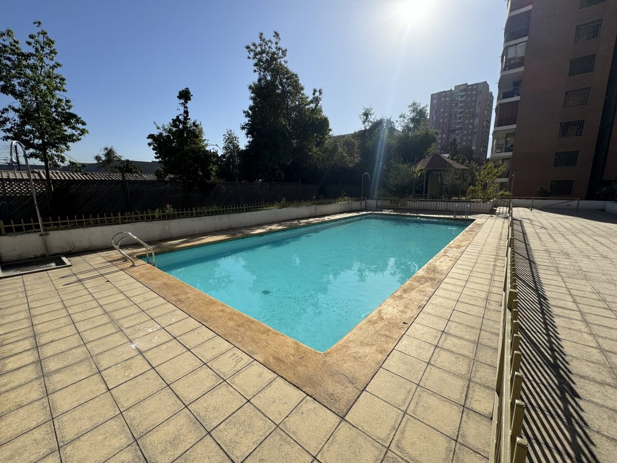 Equipamiento - Piscina