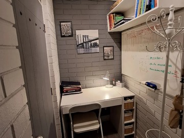 Home office en entrada del departamento