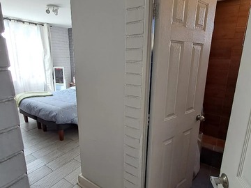 Dormitorio principal con baño en suite