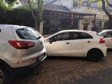 Calle-Estacionamientos Público