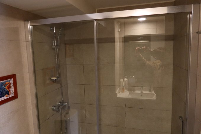 Baño dormitorio 1
