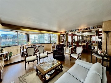 Venta / Departamento / Providencia